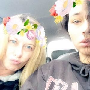 Meet your Posher, Wendy